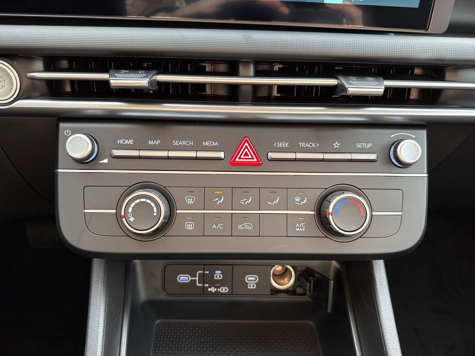 New 2026 Hyundai Tucson SE image 20