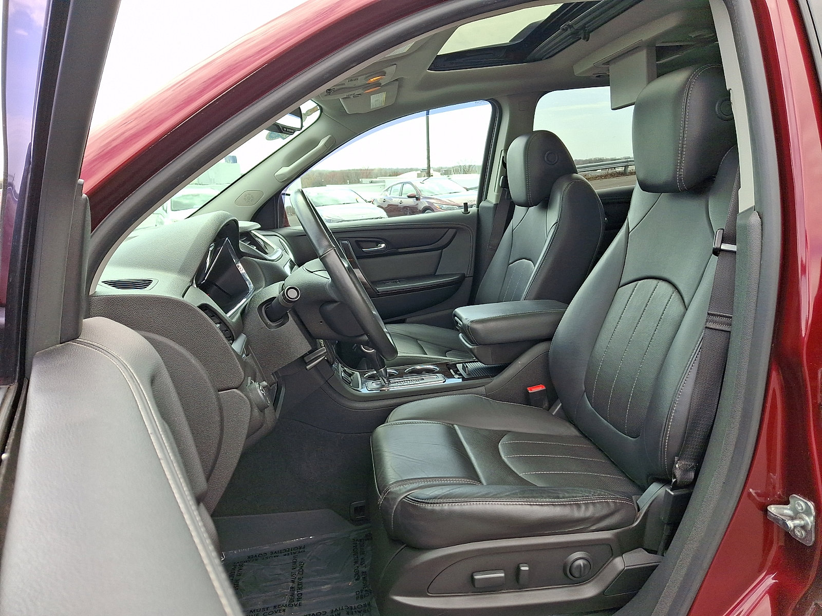 Used 2017 Chevrolet Traverse Premier image 13