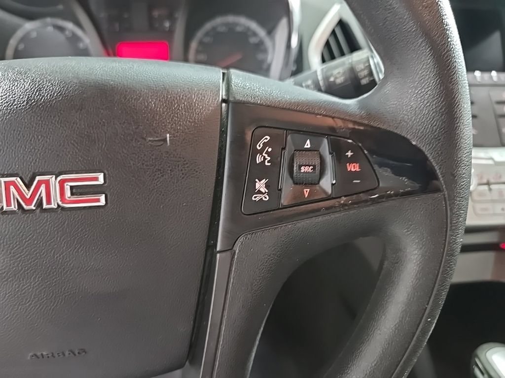 Used 2013 GMC Terrain SLE FWD image 31