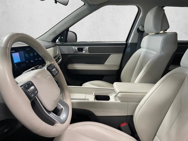 Used 2026 Hyundai Santa Fe SEL FWD image 16