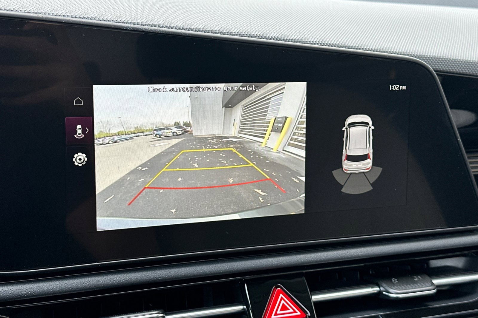 New 2025 Kia Niro EX Touring image 16