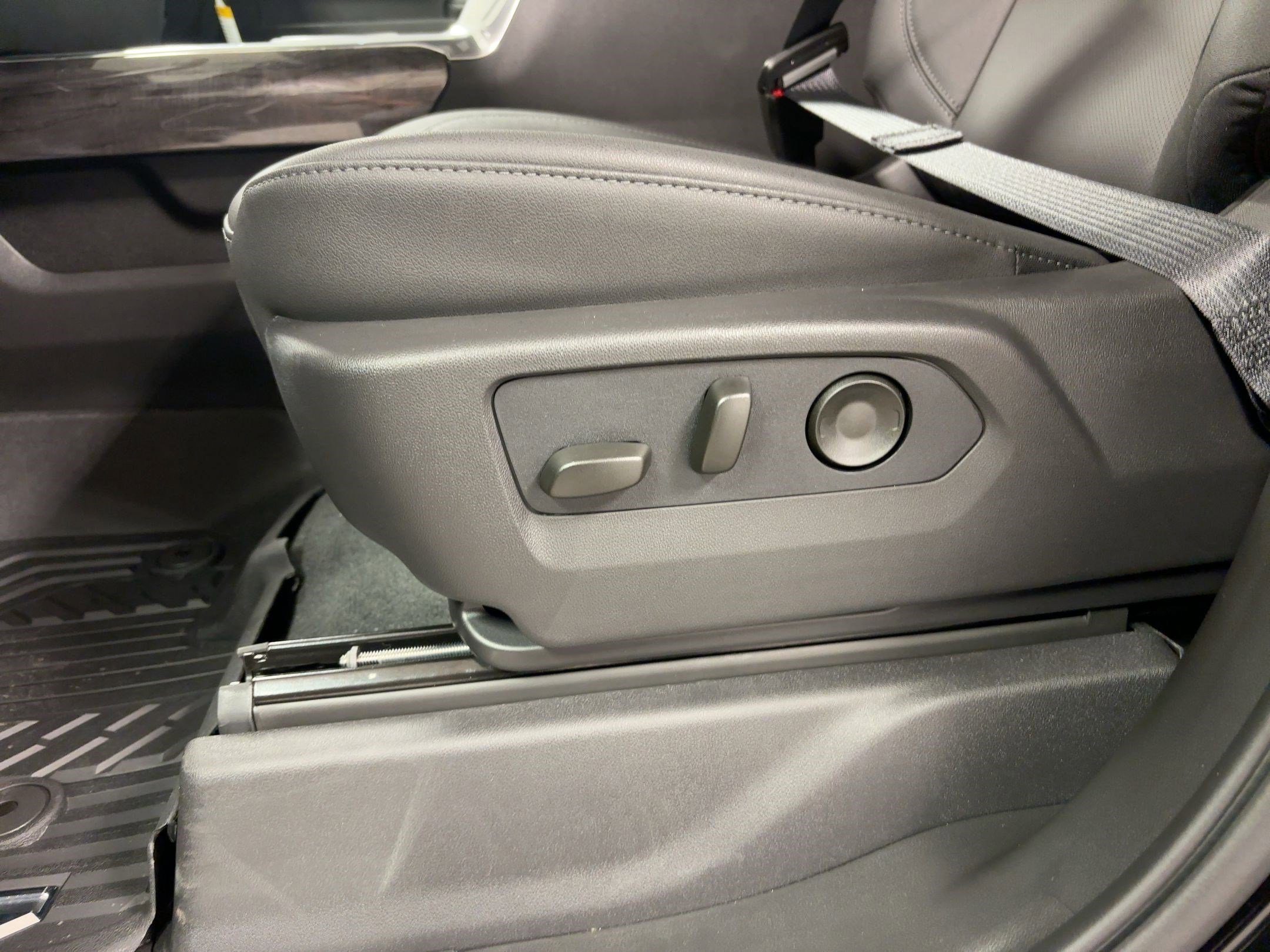 New 2026 Chevrolet Silverado 2500 LTZ w/ LTZ Plus Package image 12