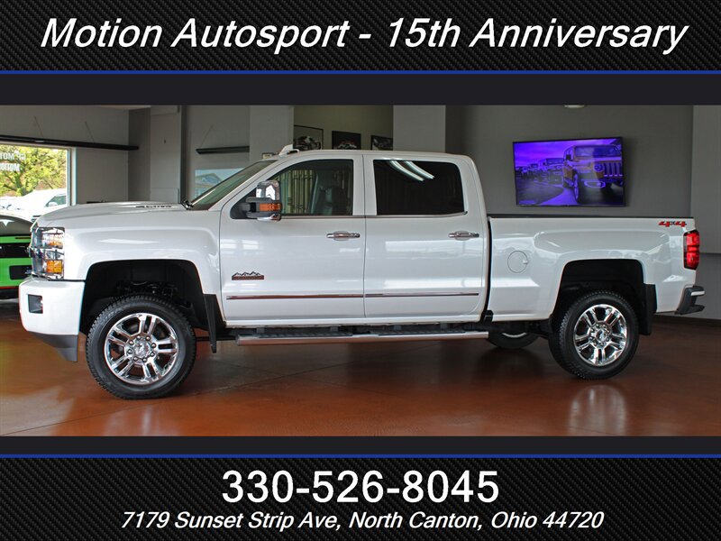 Used 2018 Chevrolet Silverado 2500 High Country w/ Duramax Plus Package AWD/4WD image 7