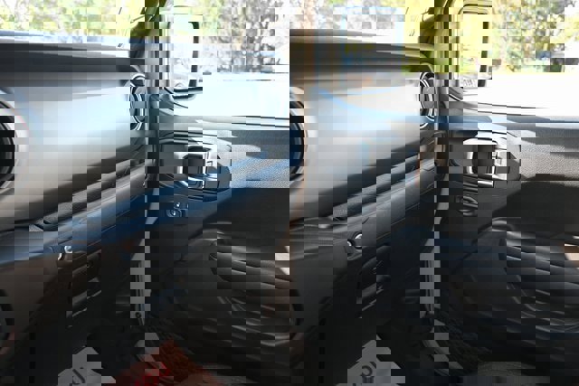 Used 2020 Jeep Gladiator Sport w/ Quick Order Package 24S image 27