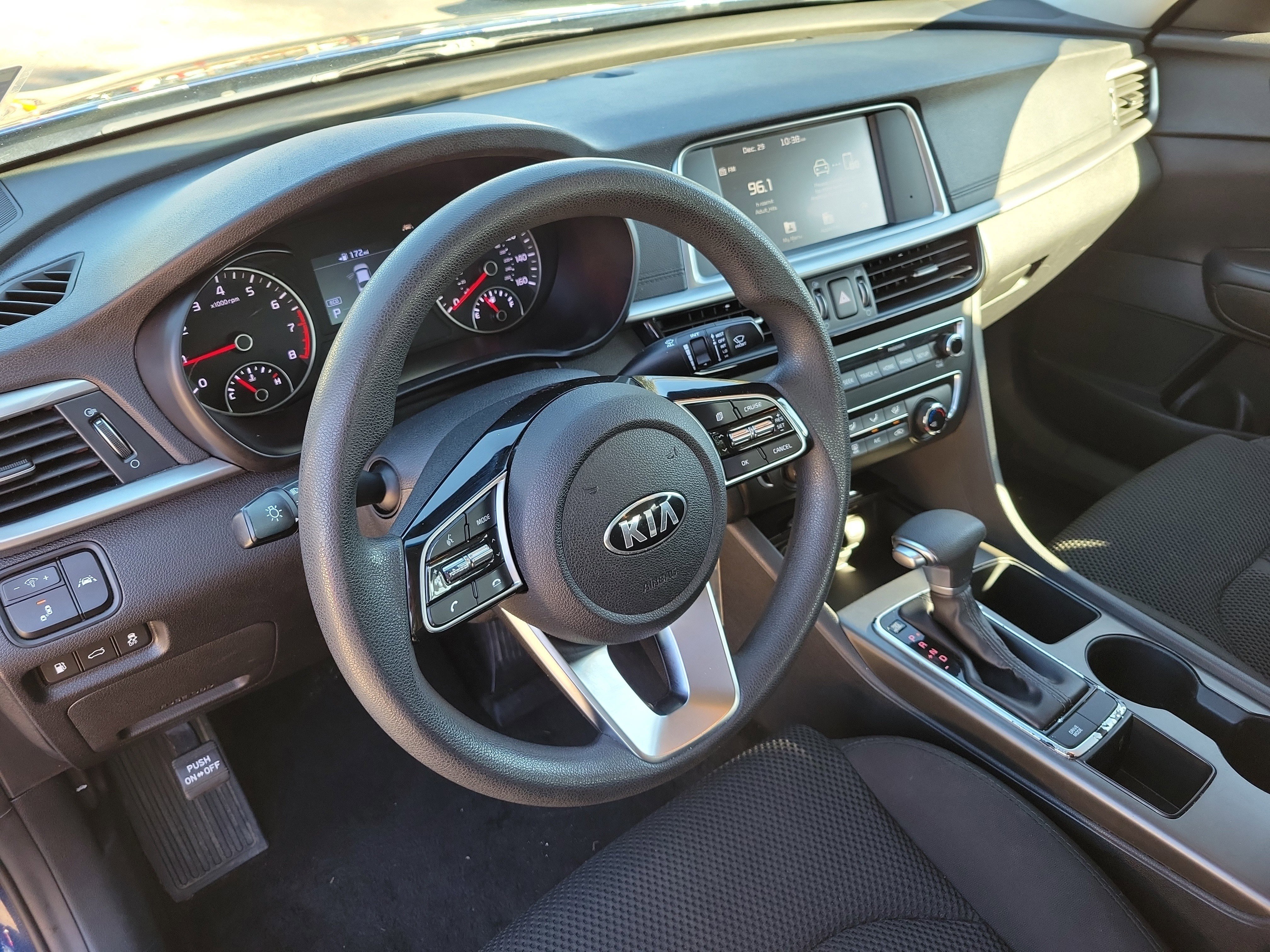Used 2019 Kia Optima LX image 21