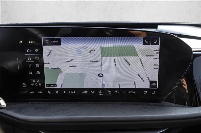 Certified 2025 Audi Q5 Premium Plus image 17