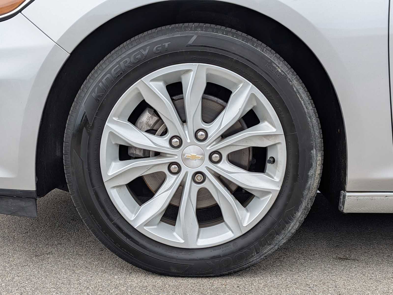 Used 2020 Chevrolet Malibu LT w/ Leather Package image 13