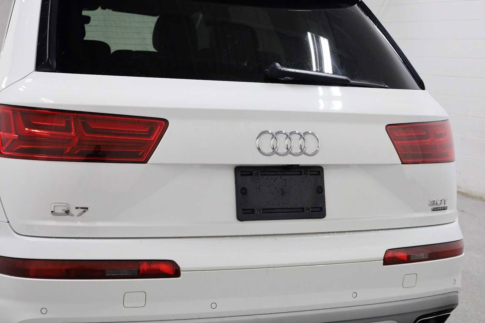 Used 2017 Audi Q7 3.0T Prestige AWD/4WD image 8