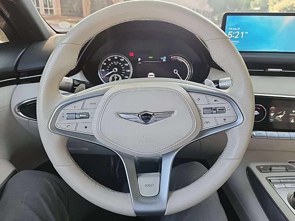 Used 2023 Genesis Electrified GV70 AWD/4WD image 6