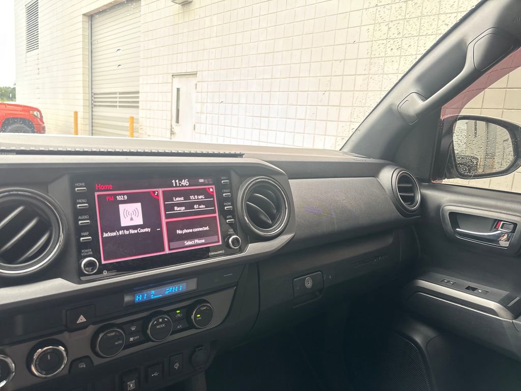 Used 2021 Toyota Tacoma TRD Off-Road AWD/4WD image 16