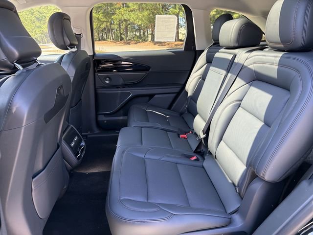 New 2026 Lincoln Nautilus Premier w/ Equipment Group 102A AWD/4WD image 23