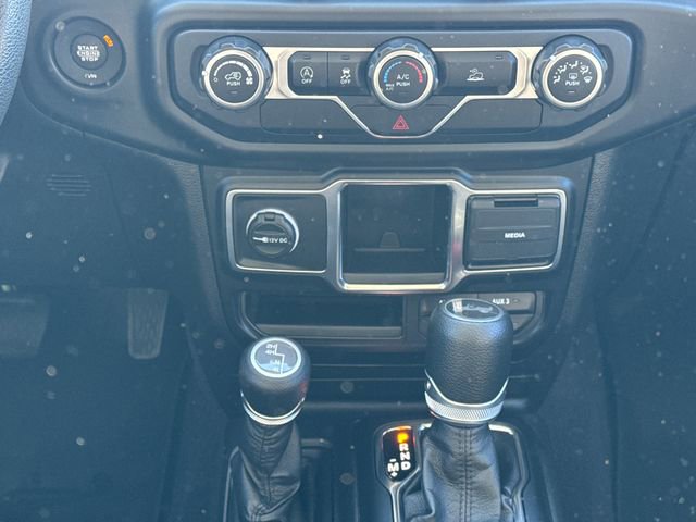 Used 2021 Jeep Wrangler Unlimited Sport image 23