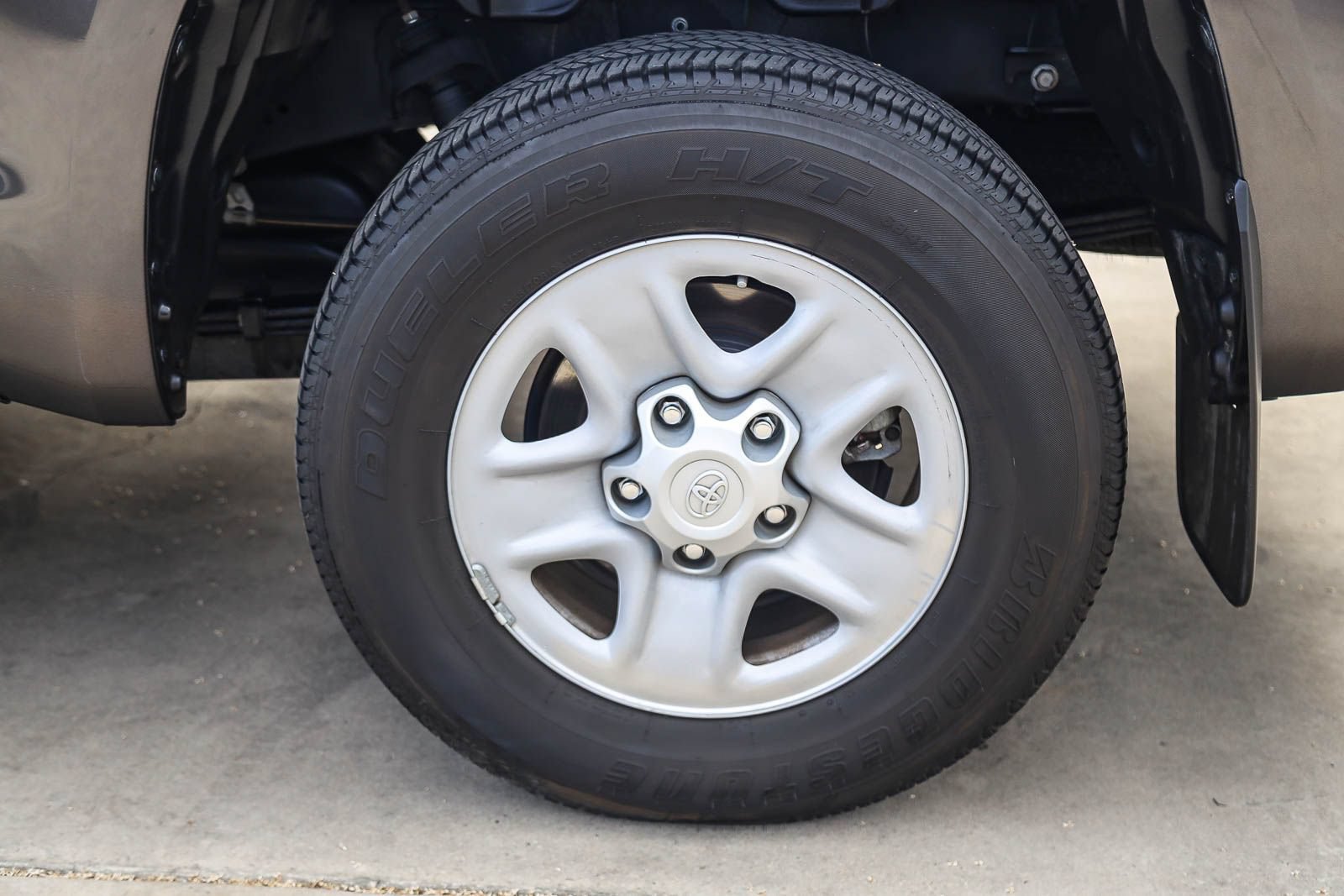 Certified 2018 Toyota Tundra SR5 w/ SR5 Upgrade Package RWD image 8