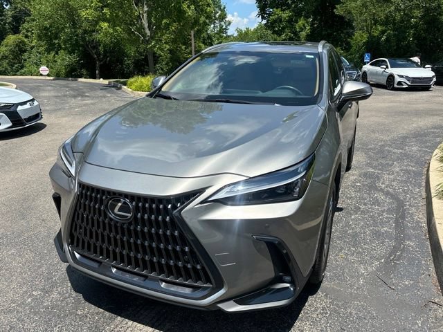 Used 2025 Lexus NX 350 AWD w/ Accessory Package (2T) video 2