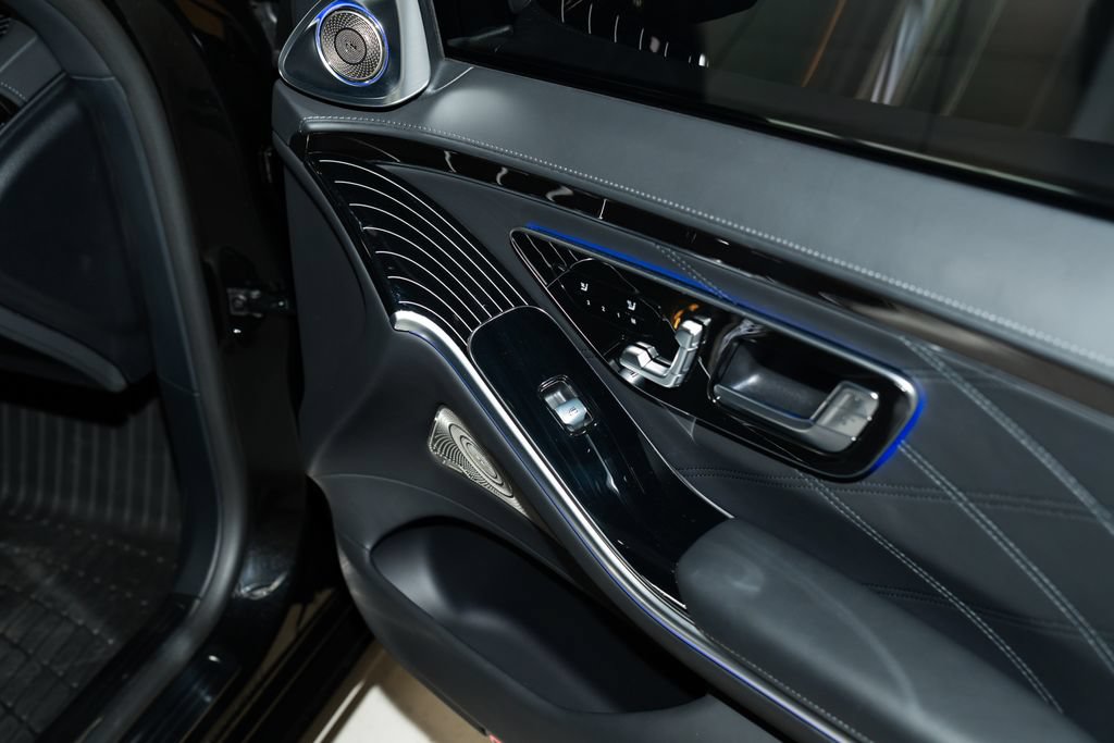 Certified 2022 Mercedes-Benz Maybach S 580 4MATIC image 54