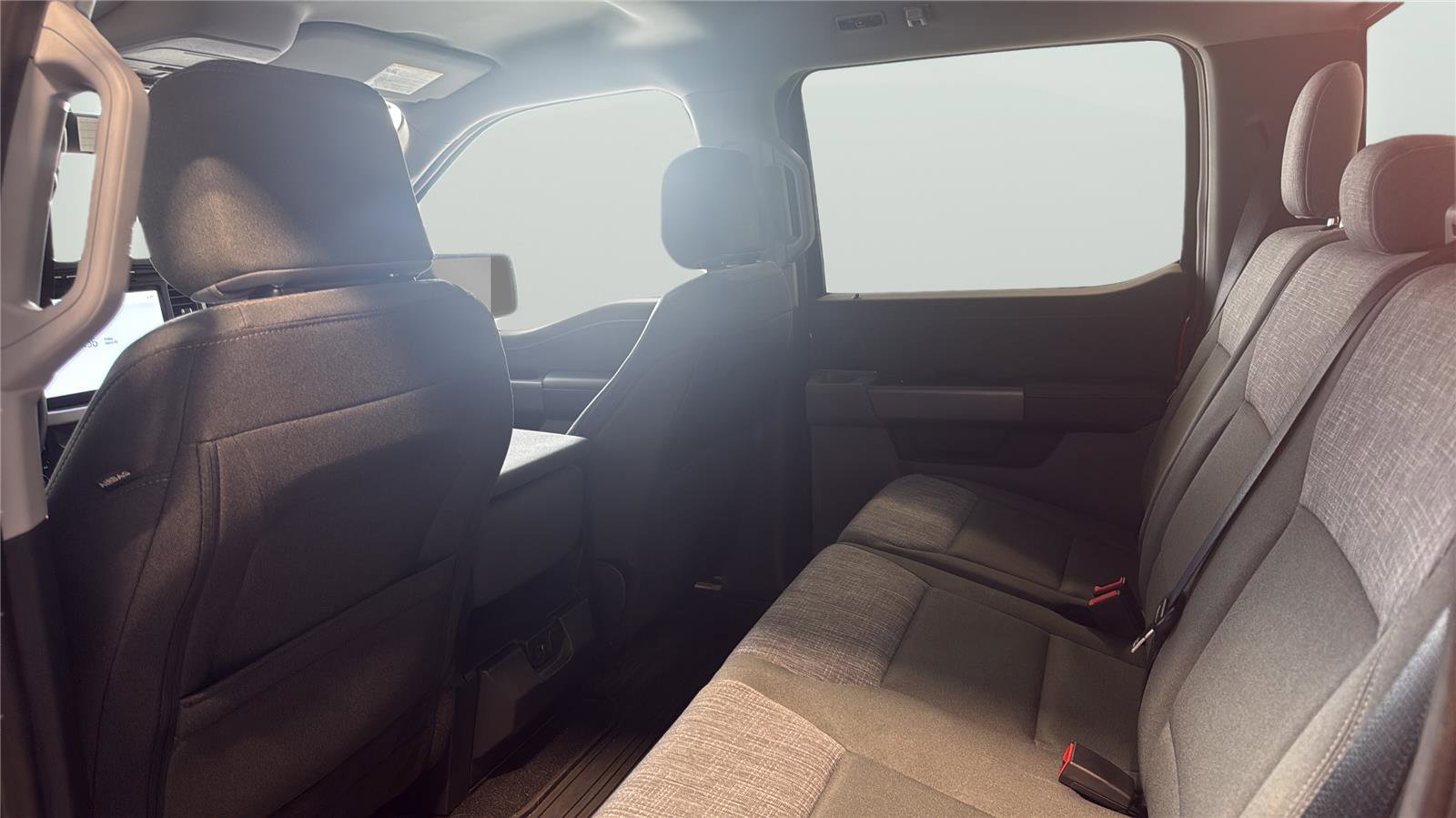 Used 2023 Ford F150 XLT w/ Equipment Group 302A High image 17