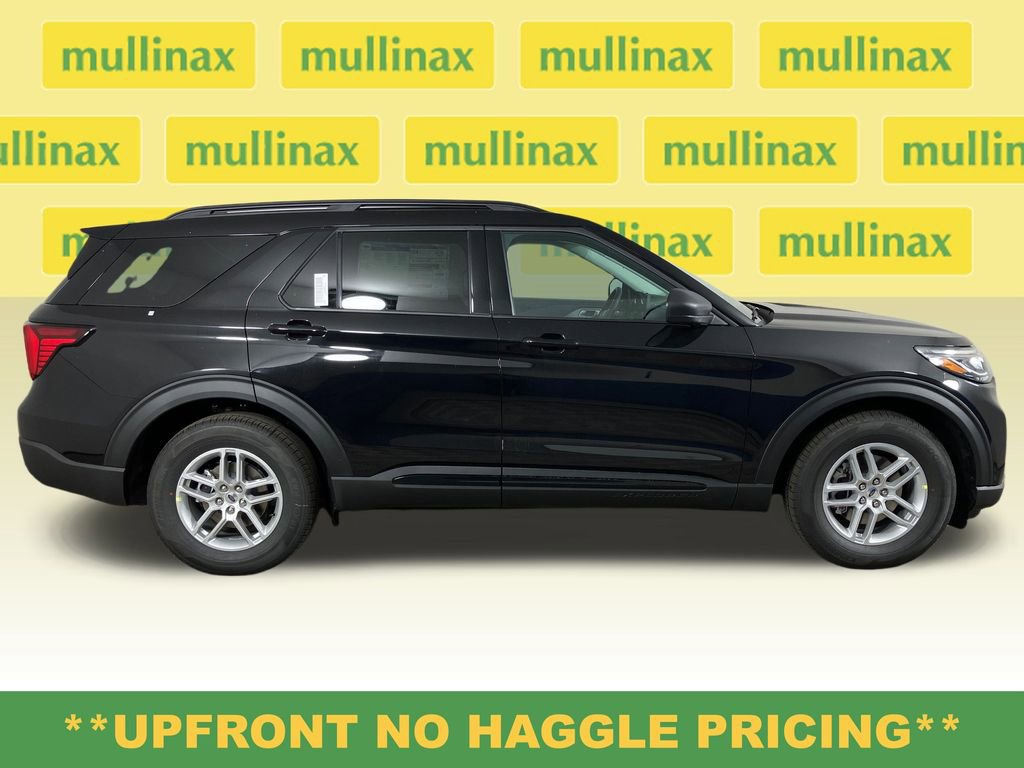 New 2026 Ford Explorer Active image 2