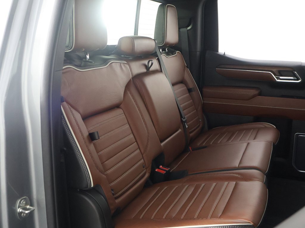 Used 2023 GMC Sierra 1500 Denali Ultimate image 32