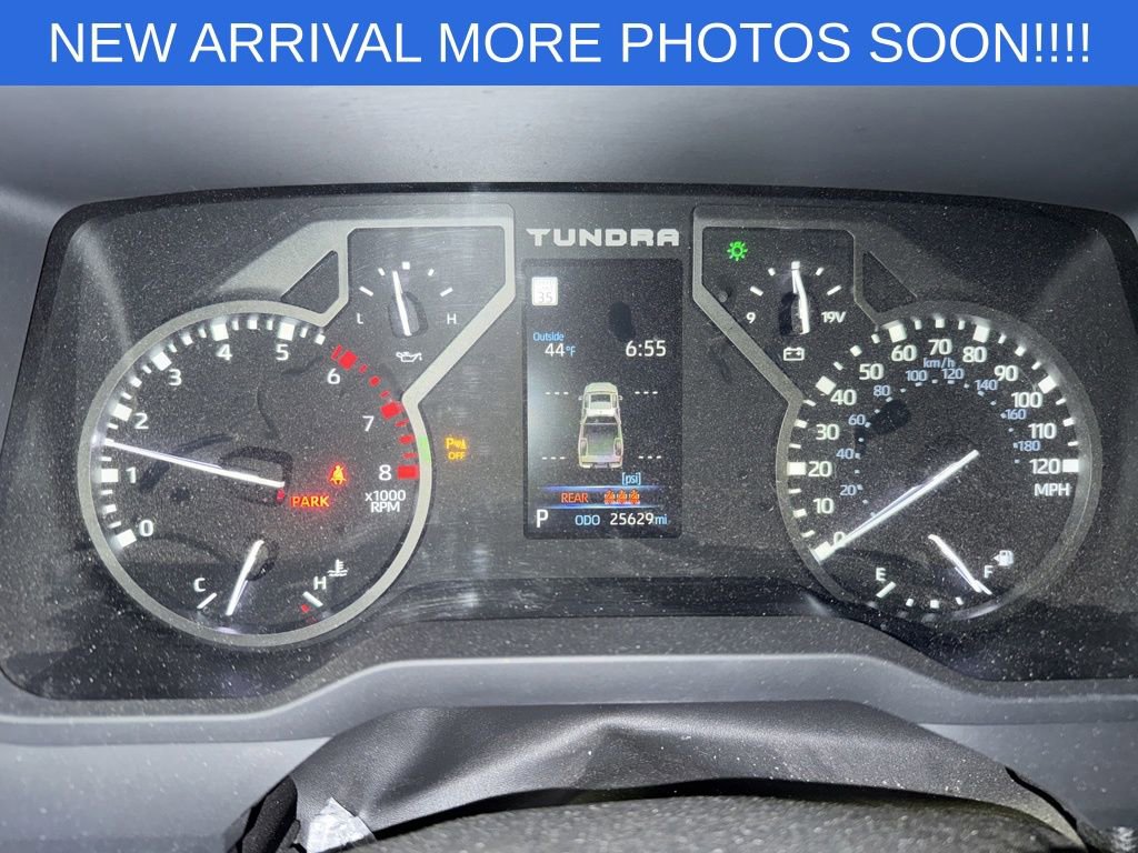 Used 2022 Toyota Tundra SR5 w/ Advanced Technology Package image 3