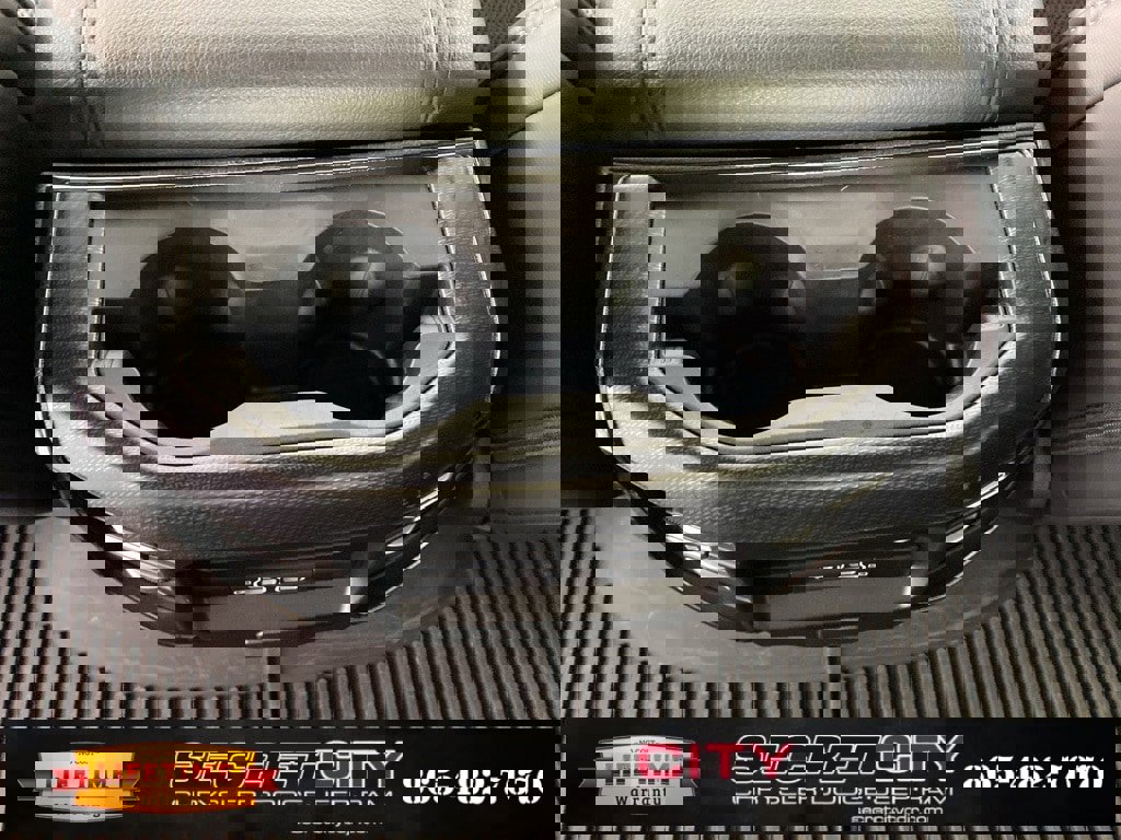 Used 2023 RAM 1500 Big Horn image 29