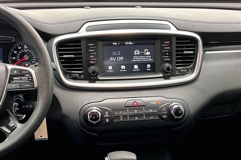 Used 2019 Kia Sorento L FWD image 8