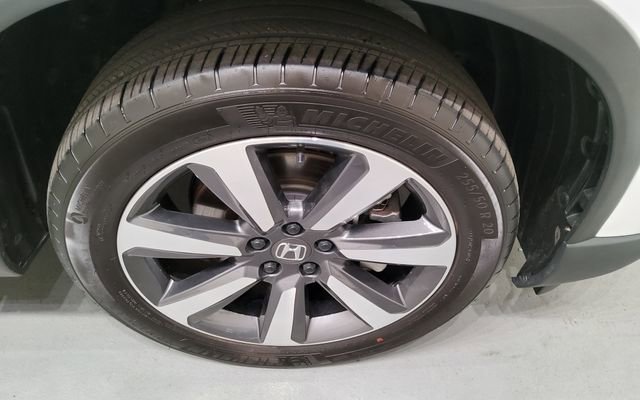 Used 2025 Honda Pilot Touring image 41