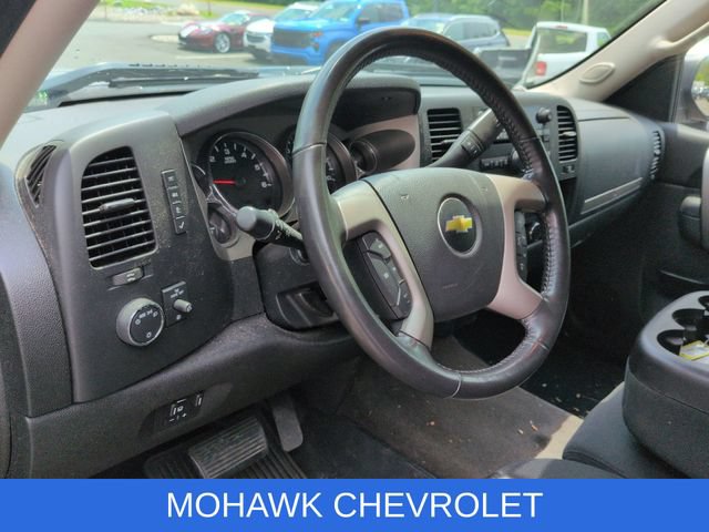 Used 2012 Chevrolet Silverado 2500 LT w/ Interior Plus Package AWD/4WD image 8