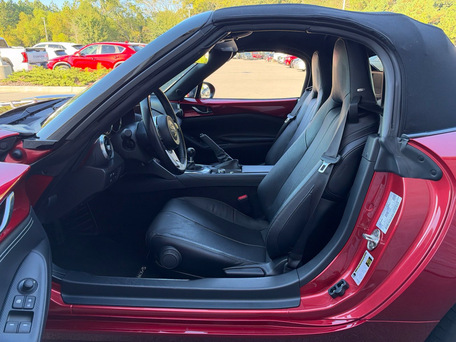 Certified 2024 MAZDA MX-5 Miata Grand Touring RWD image 33
