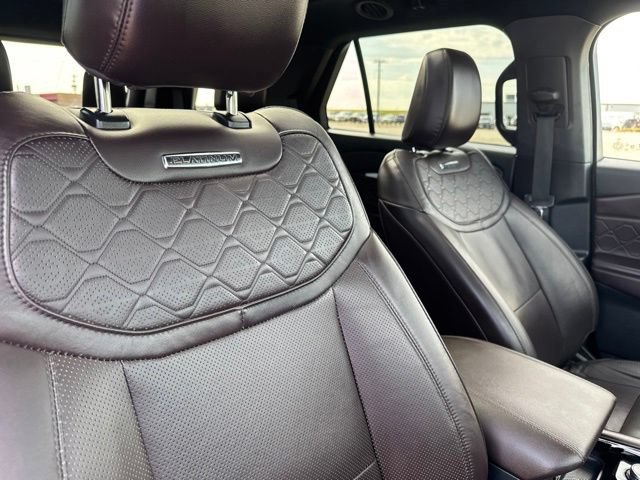 Used 2025 Ford Explorer Platinum w/ LUX Leather Package AWD/4WD image 20