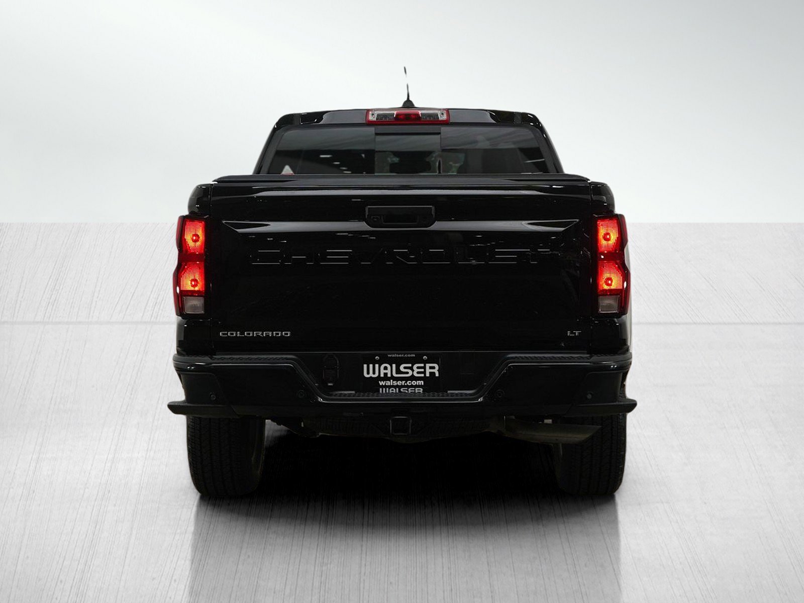 Used 2023 Chevrolet Colorado LT w/ LT Convenience Package II image 4