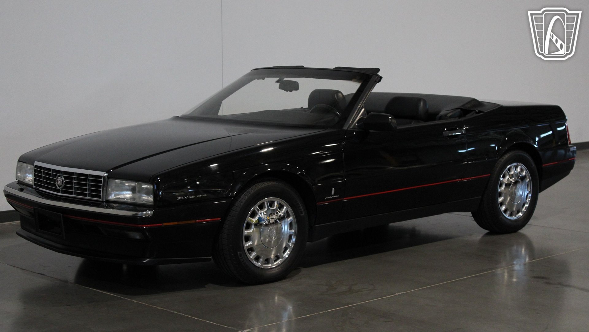Used 1993 Cadillac Allante FWD image 21