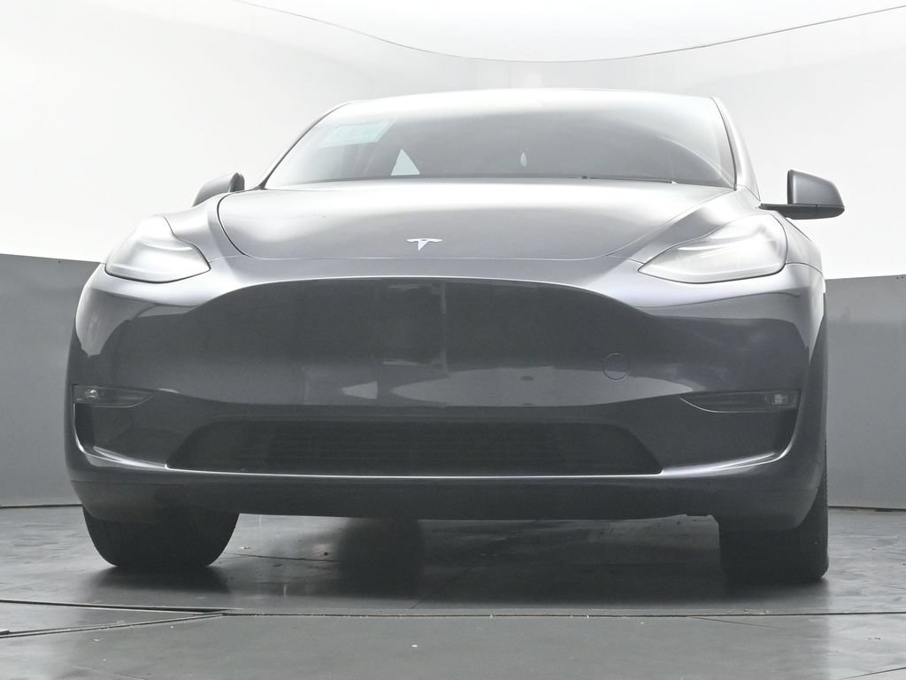 Used 2024 Tesla Model Y Long Range AWD/4WD image 43