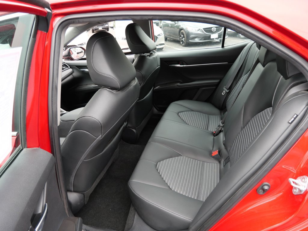 Certified 2023 Toyota Camry SE FWD image 11