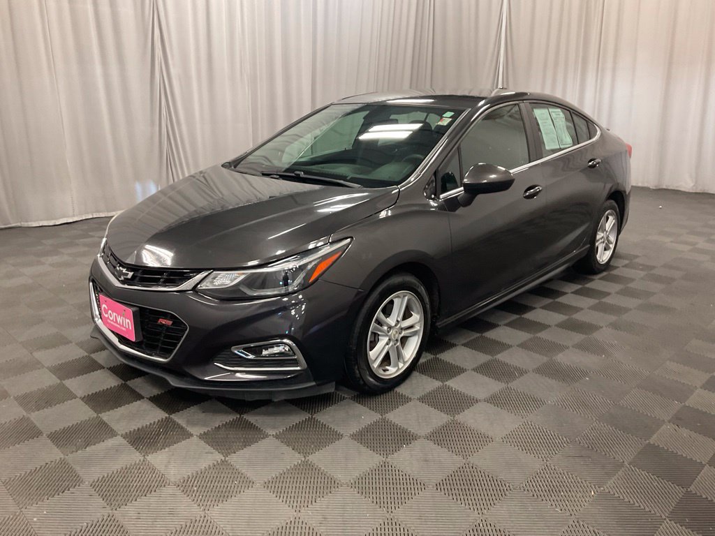 Used 2016 Chevrolet Cruze LT w/ Convenience Package FWD image 8