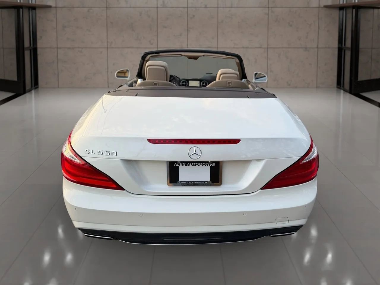 Used 2014 Mercedes-Benz SL 550 image 19