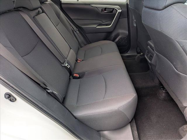 Used 2024 Toyota RAV4 LE AWD/4WD image 18