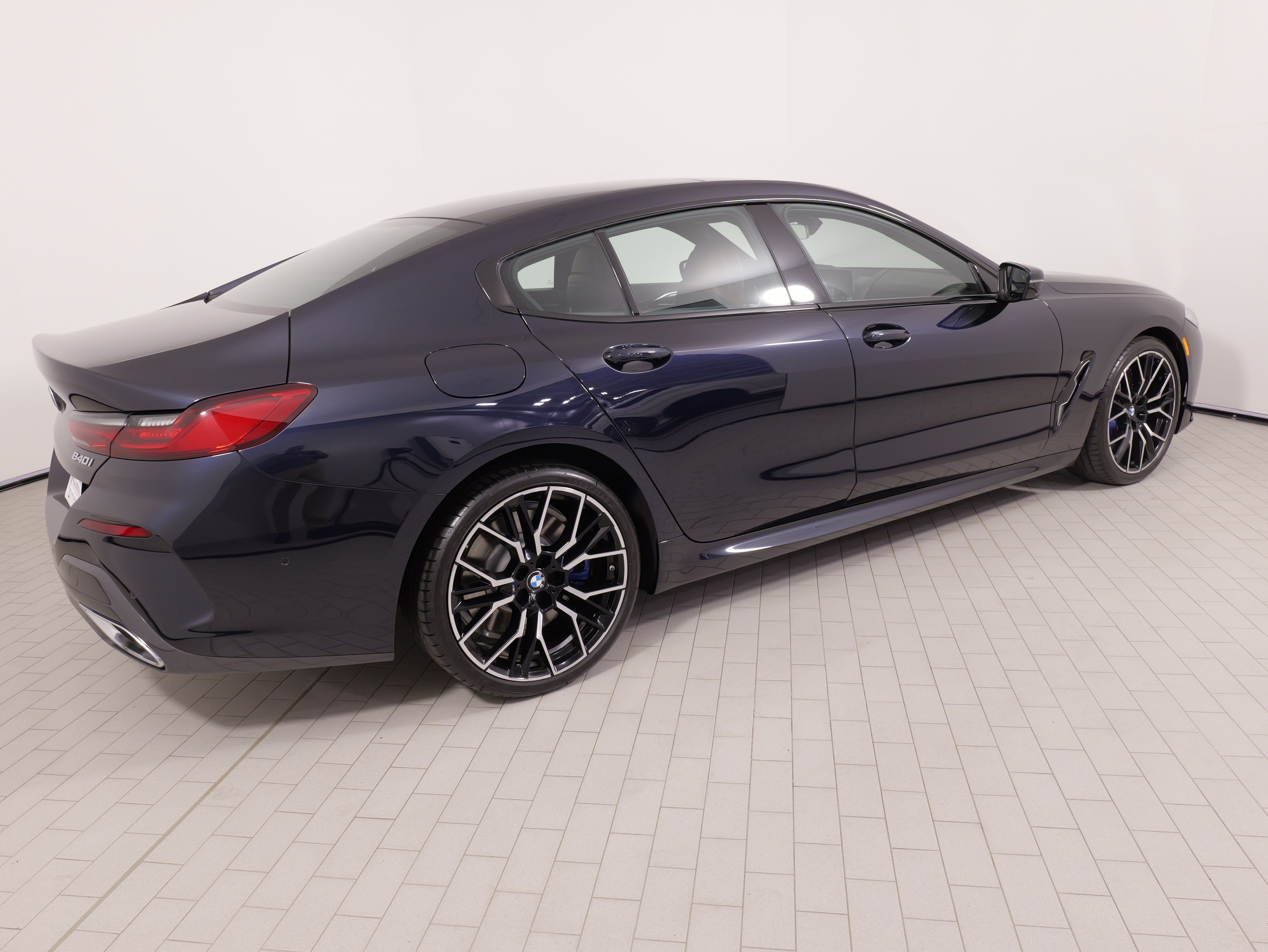 Used 2025 BMW 840i xDrive w/ Driving Assistance Package AWD/4WD image 12