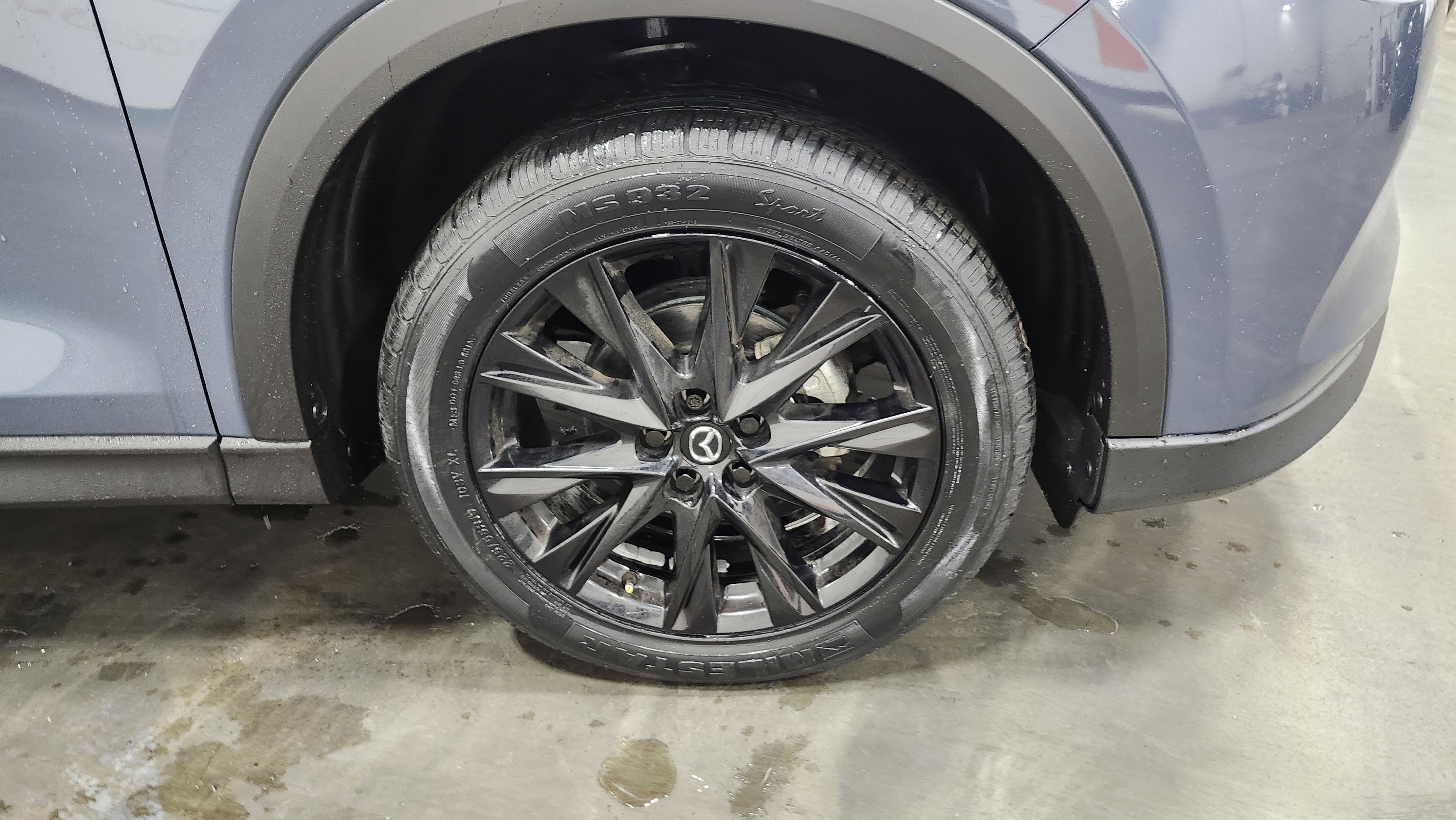 Used 2024 MAZDA CX-5 Carbon Edition image 13