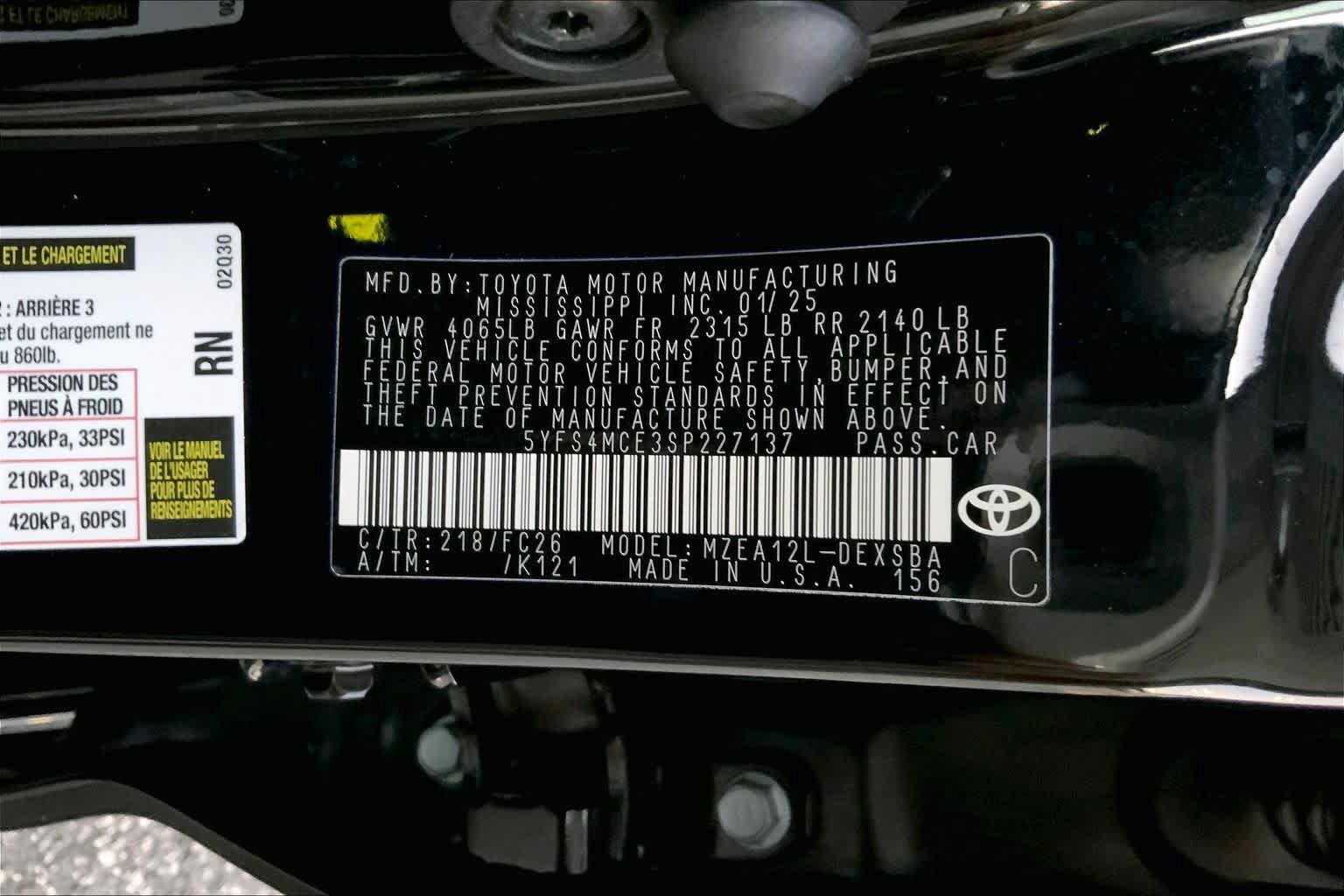 Used 2025 Toyota Corolla SE FWD image 29