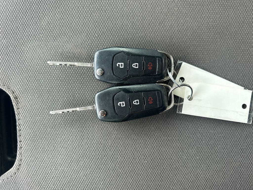 Used 2019 Ford F150 XLT image 39