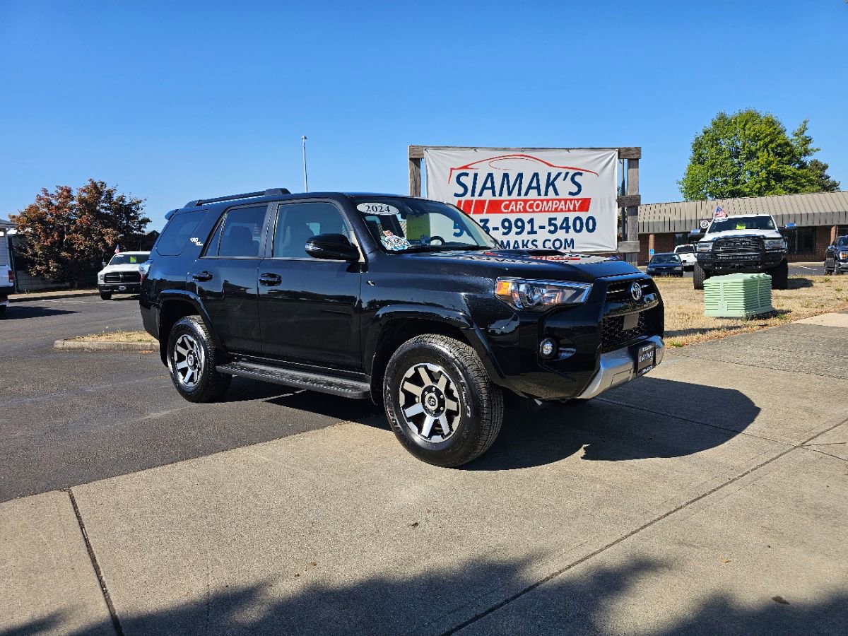 Used 2024 Toyota 4Runner TRD Off-Road Premium image 1
