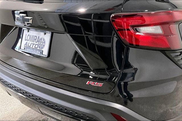 Used 2025 Chevrolet Trax RS image 25