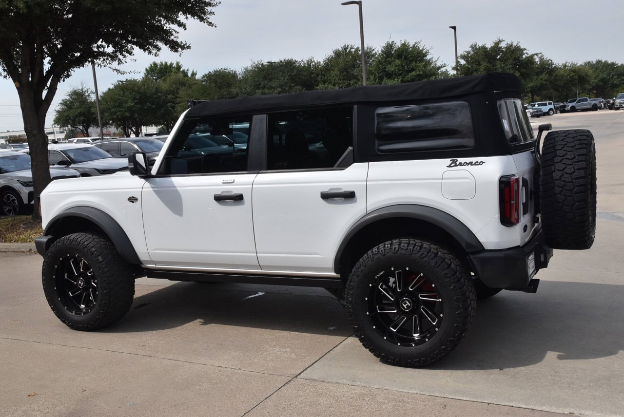Used 2022 Ford Bronco Wildtrak AWD/4WD image 11