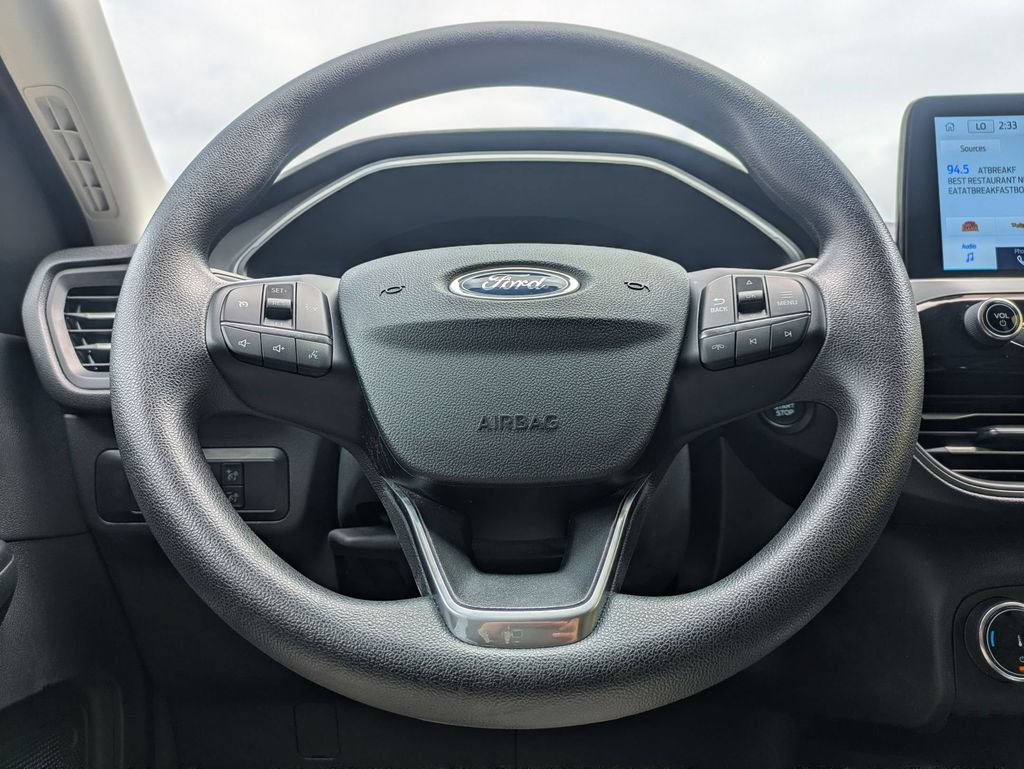 Used 2025 Ford Escape Active AWD/4WD image 21