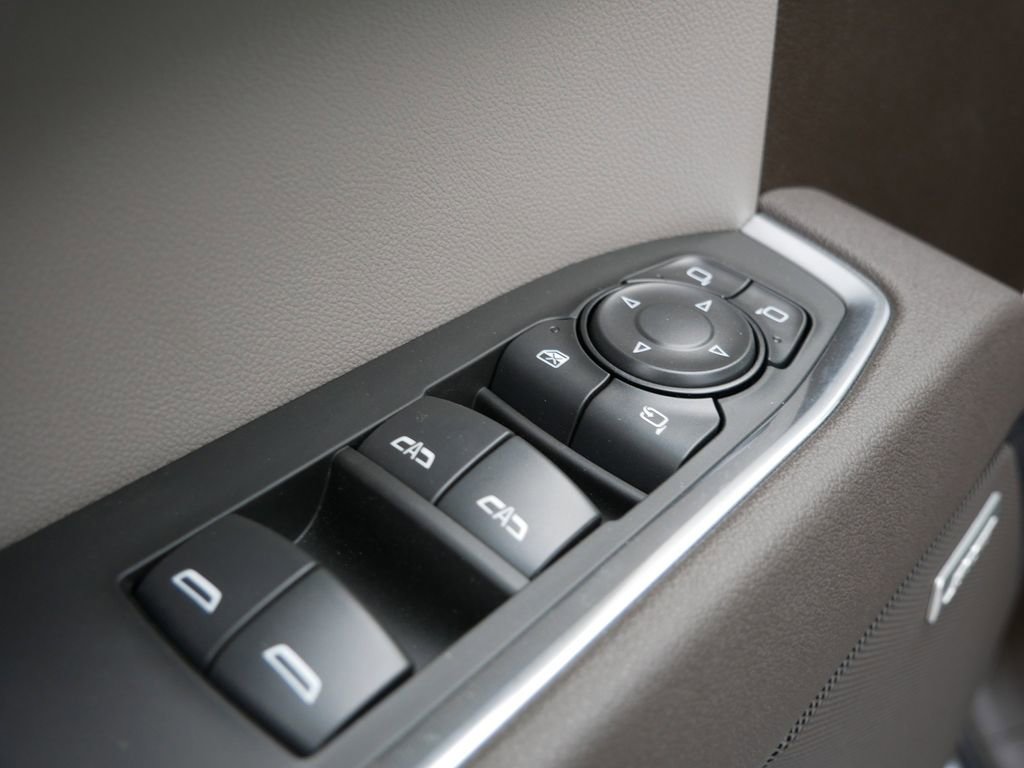 New 2026 GMC Sierra 1500 SLT w/ SLT Premium Plus Package image 11