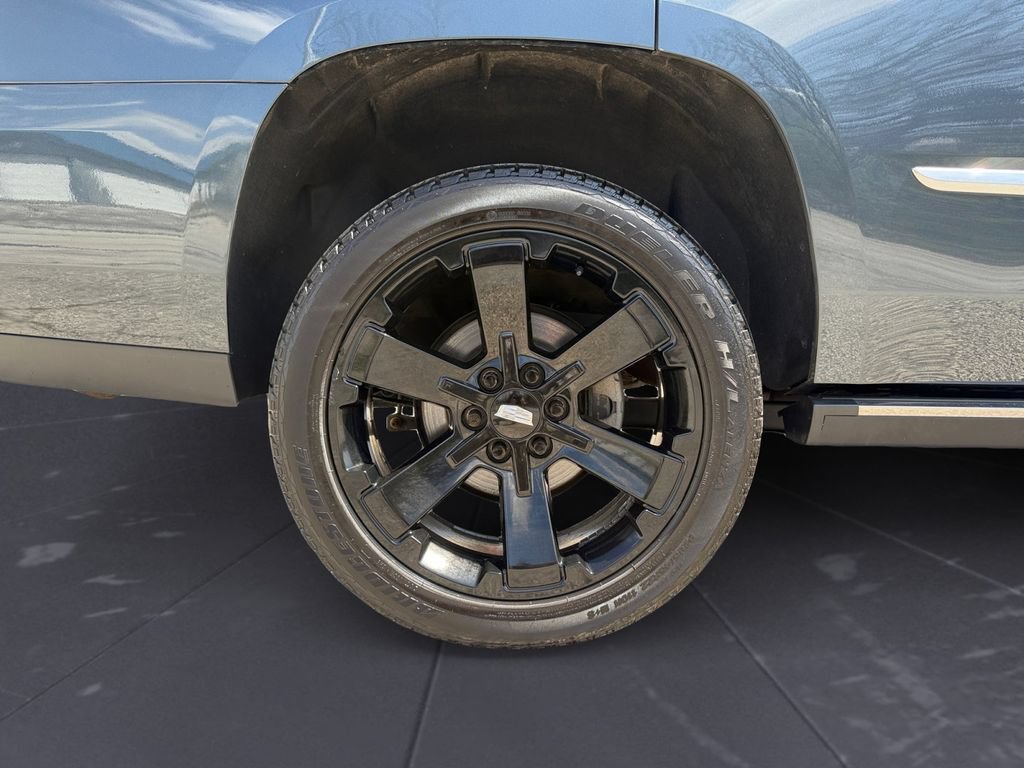 Used 2020 Cadillac Escalade Platinum AWD/4WD image 25