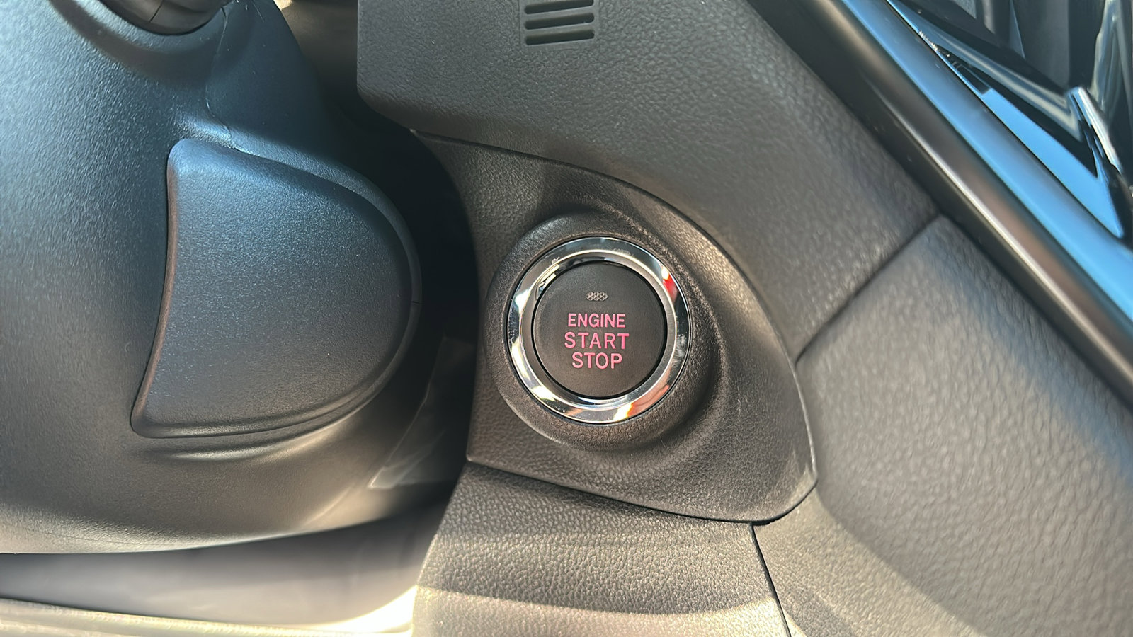 New 2025 Subaru Ascent Bronze Edition image 15