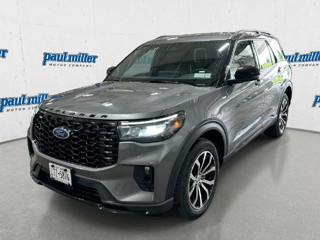 Used 2025 Ford Explorer ST-Line