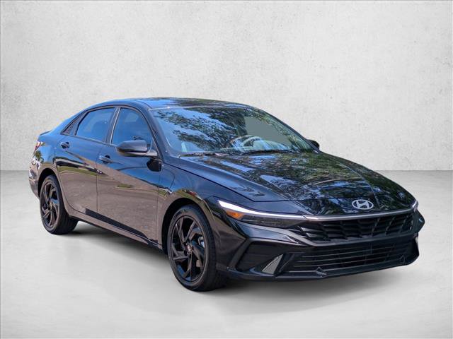 New 2026 Hyundai Elantra SEL Sport Premium FWD image 9