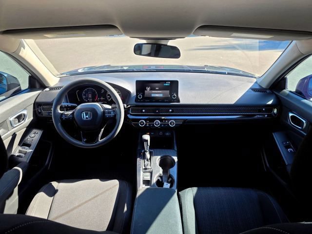 Used 2022 Honda Civic LX image 9